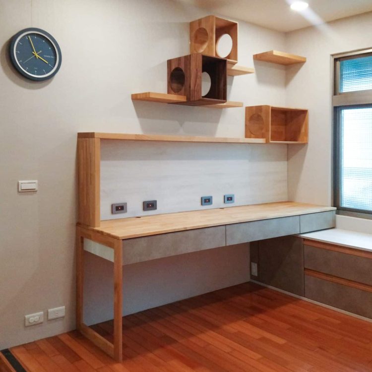 MOODI WOOD_space_3035